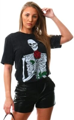 Missi London Black Skull Rose Tee