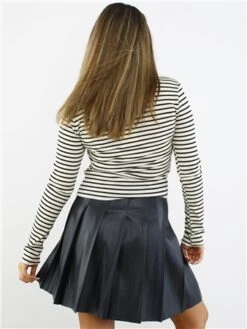 Veromoda Black / Black High Waist Short Skirt -Closet Muse Store 29035 3