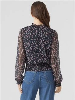 Veromoda Black / Black Milla Regular Fit V-Neck Frilled Cuffs Top -Closet Muse Store 29041 3